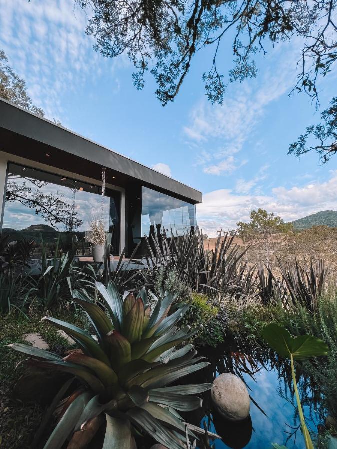 La Contemporanea Cabanas Prox A Cidade Vista Para Ponto Turistico 乌鲁比西 外观 照片
